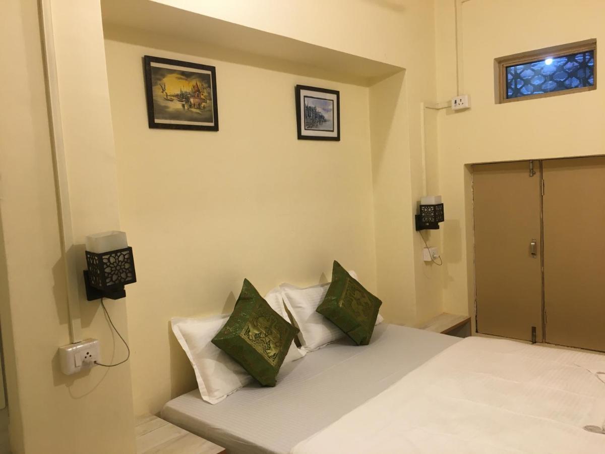 Yogi Soul Hotell Varanasi Eksteriør bilde