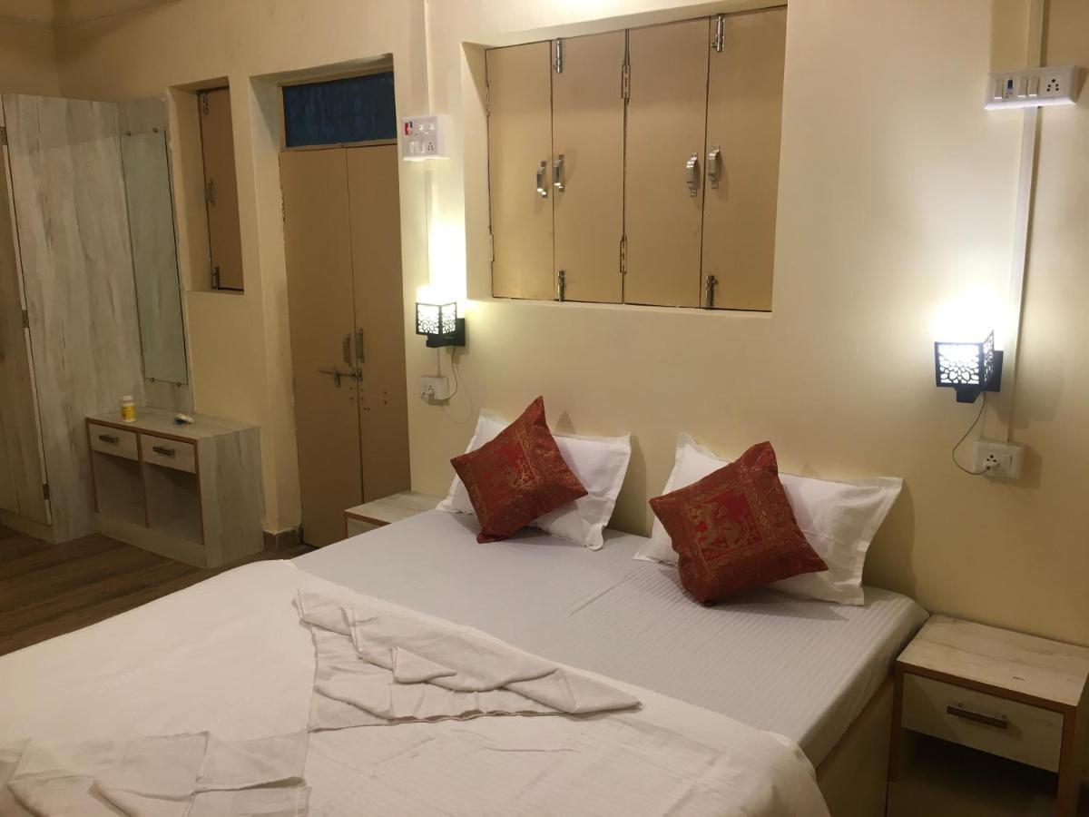 Yogi Soul Hotell Varanasi Eksteriør bilde