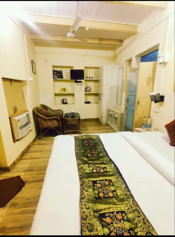 Yogi Soul Hotell Varanasi Eksteriør bilde